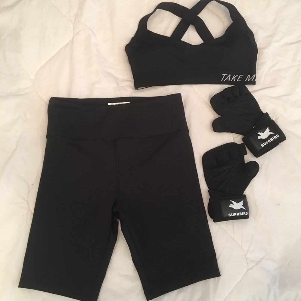 Forever 21 Women’s size S workout set